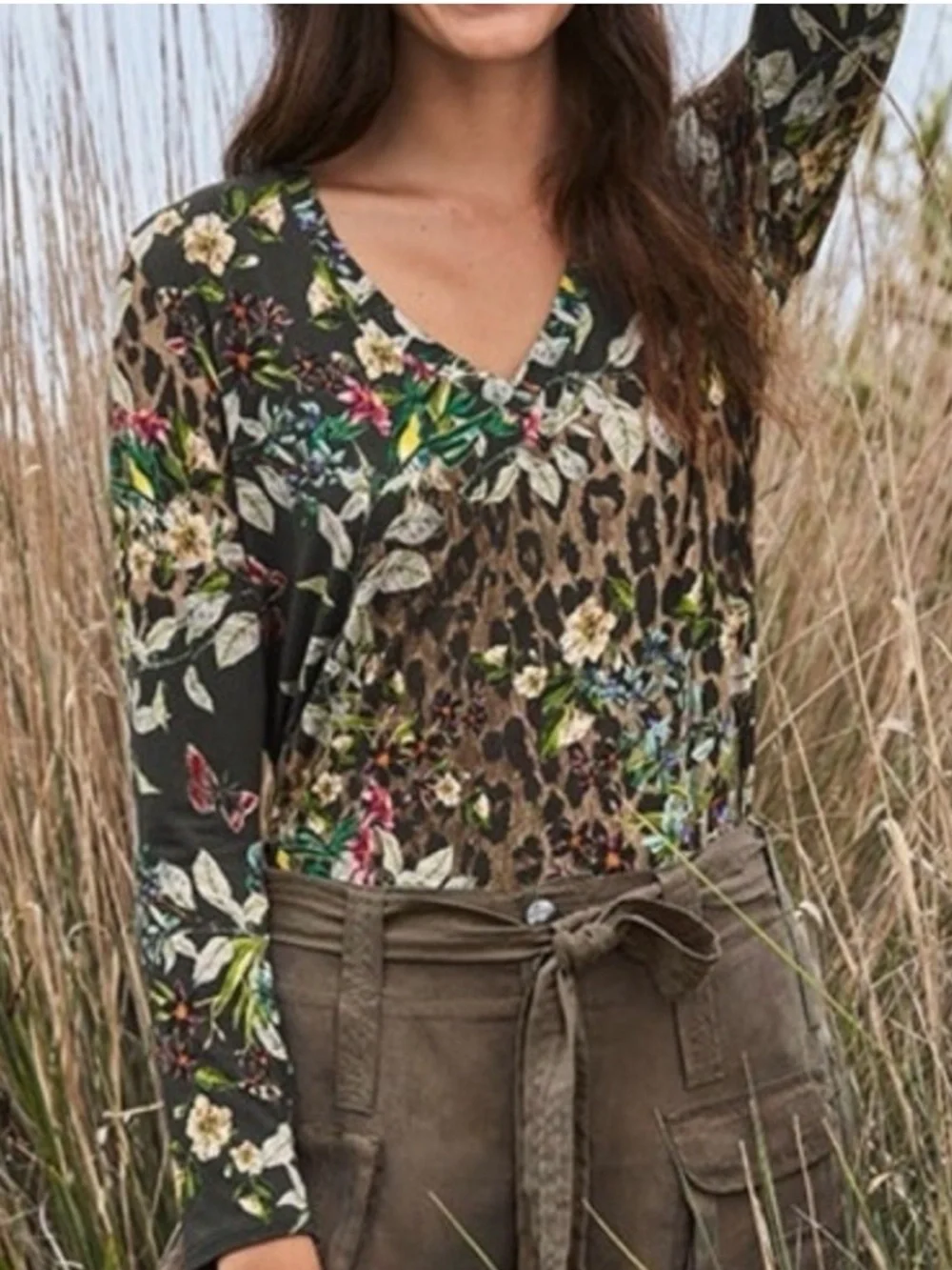 Johnny Was Ash Bird Floral Print Top Size L - Picture 5 of 16